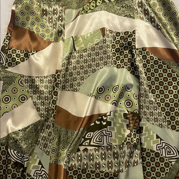 Adonna Olive and Chestnut Patterned Mini Dress - Picture 3 of 8